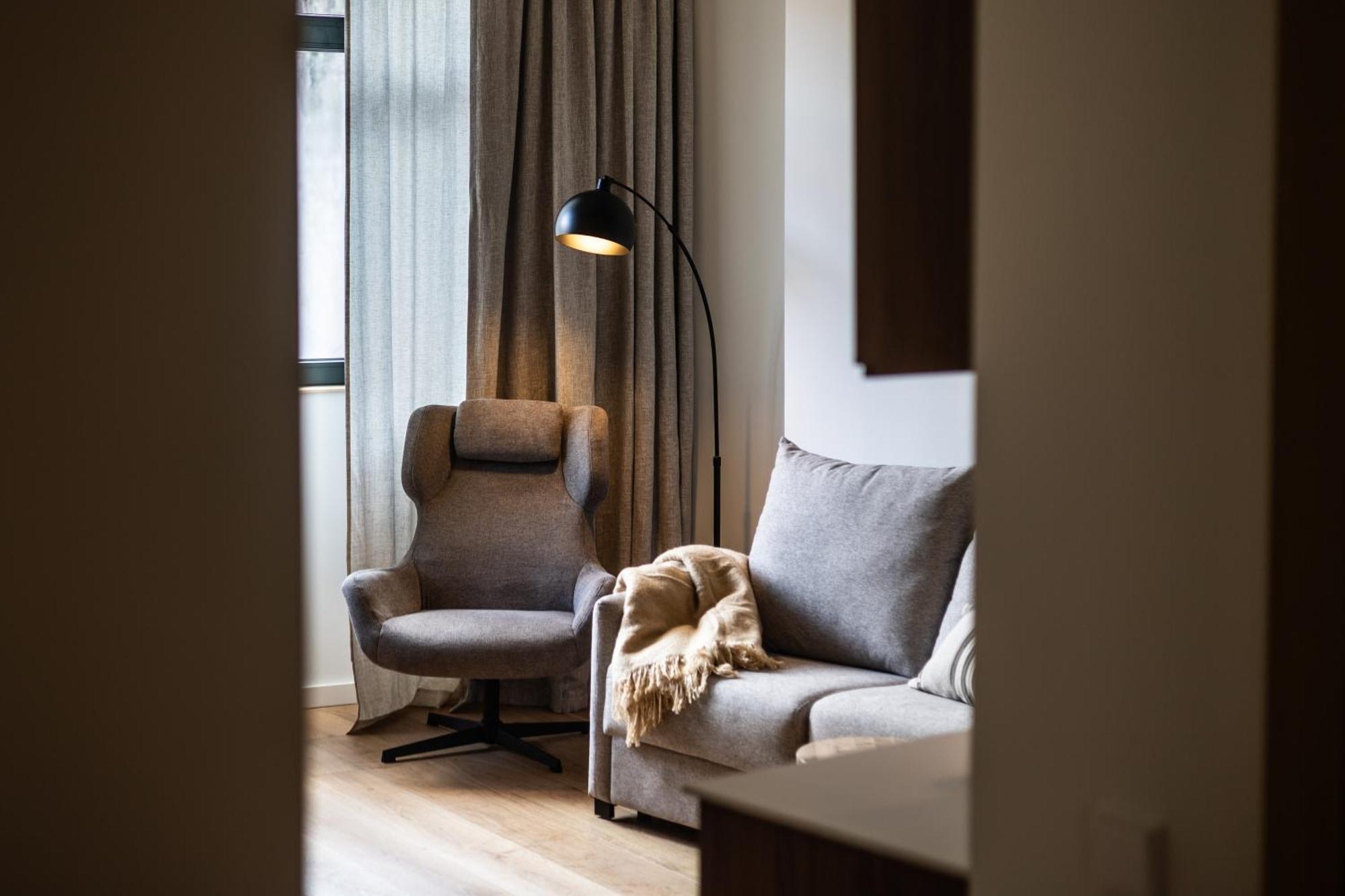 Azcarraga Apartment *